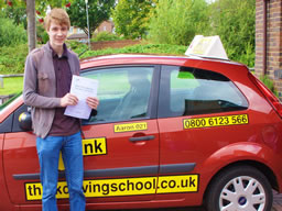driving lessons Kirkintilloch glasgow aaron gee think driving school